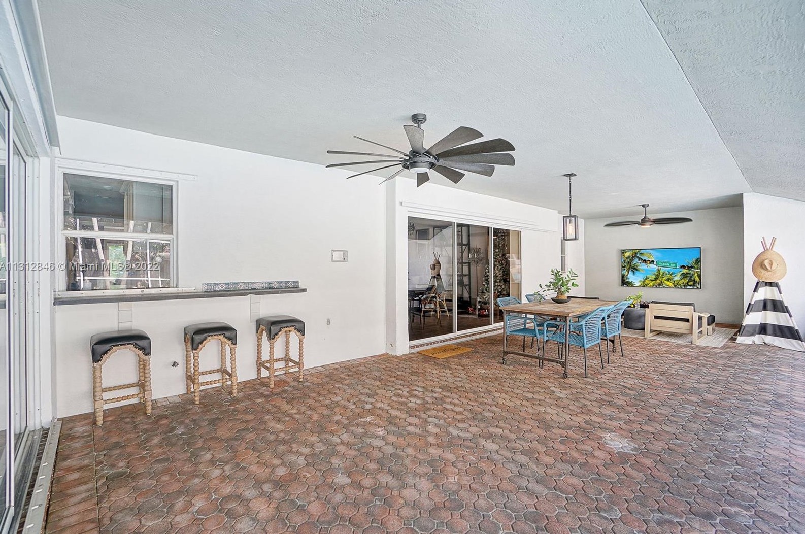 8201 162nd St, Miami FL  33157-3628 exterior