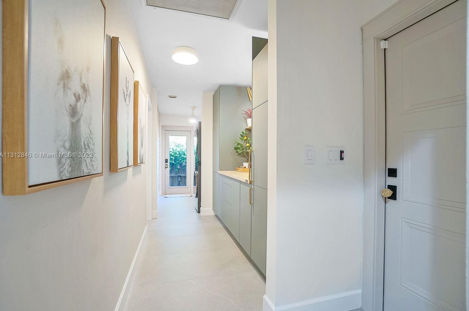 8201 162nd St, Miami FL  33157-3628 exterior