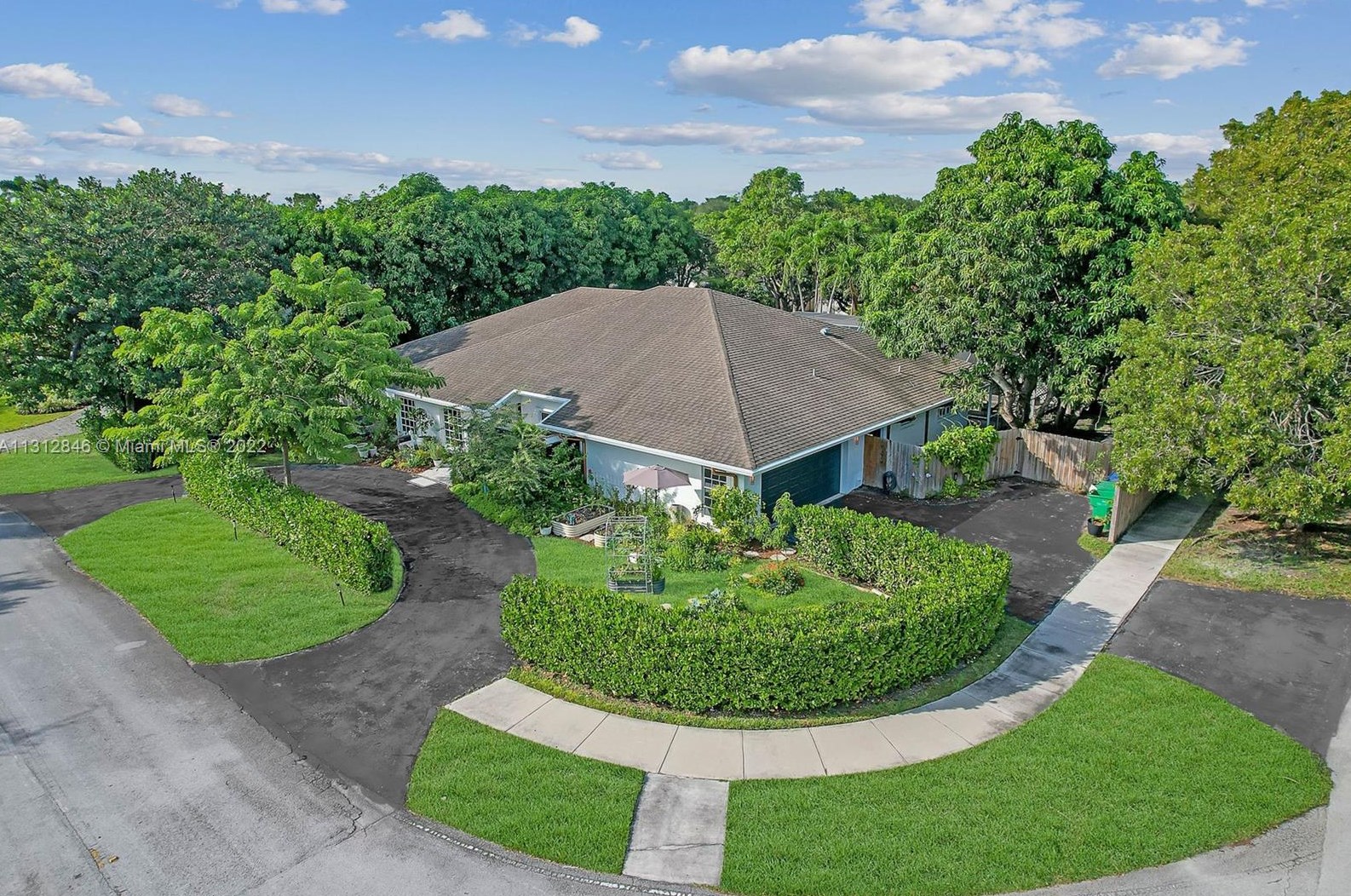 8201 162nd St, Miami FL  33157-3628 exterior