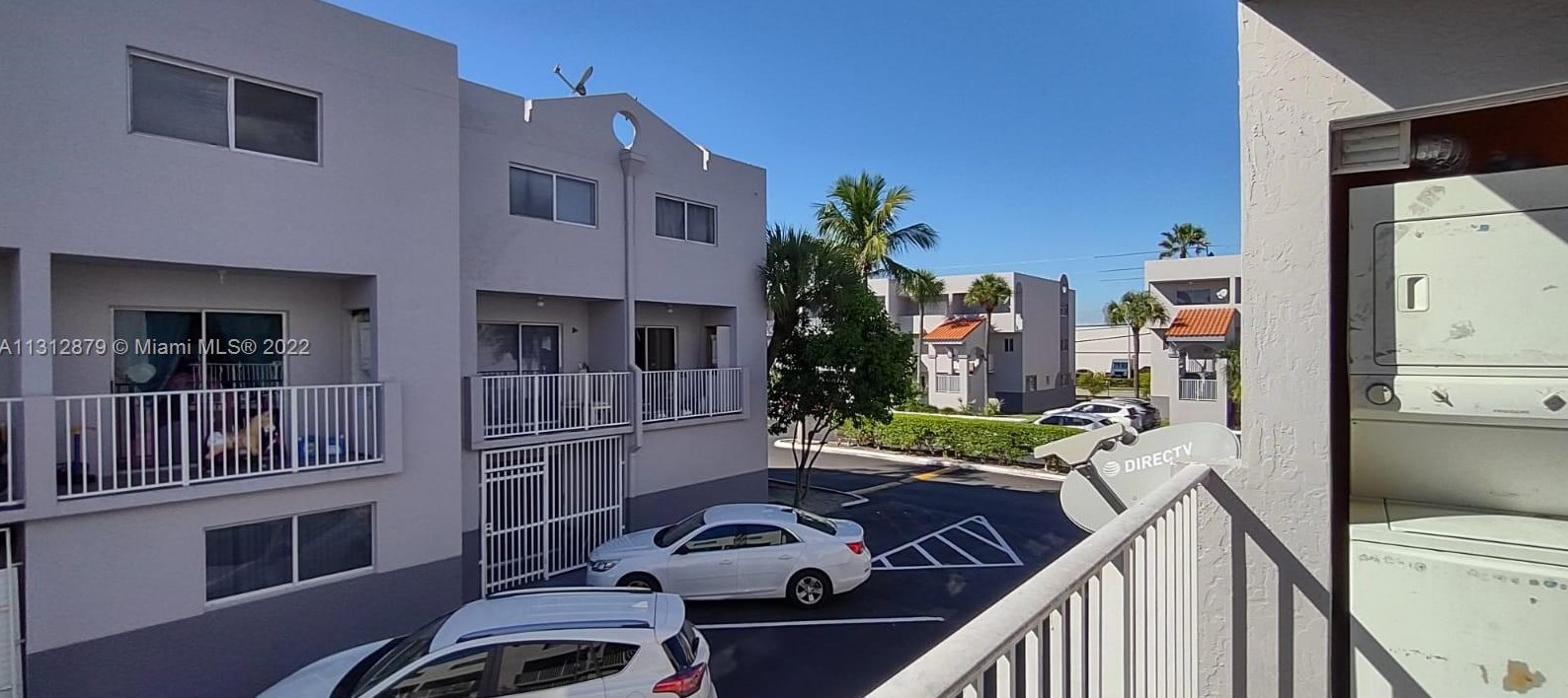 2710 W 76th St #206, Hialeah, FL 33016