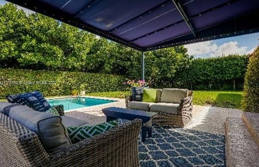 6609 Santona St, Miami, FL 33146