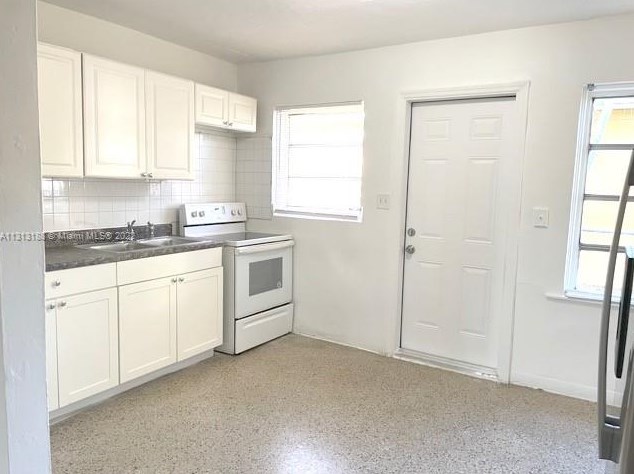 219 Sw 13th St, Dania Beach, FL 33004