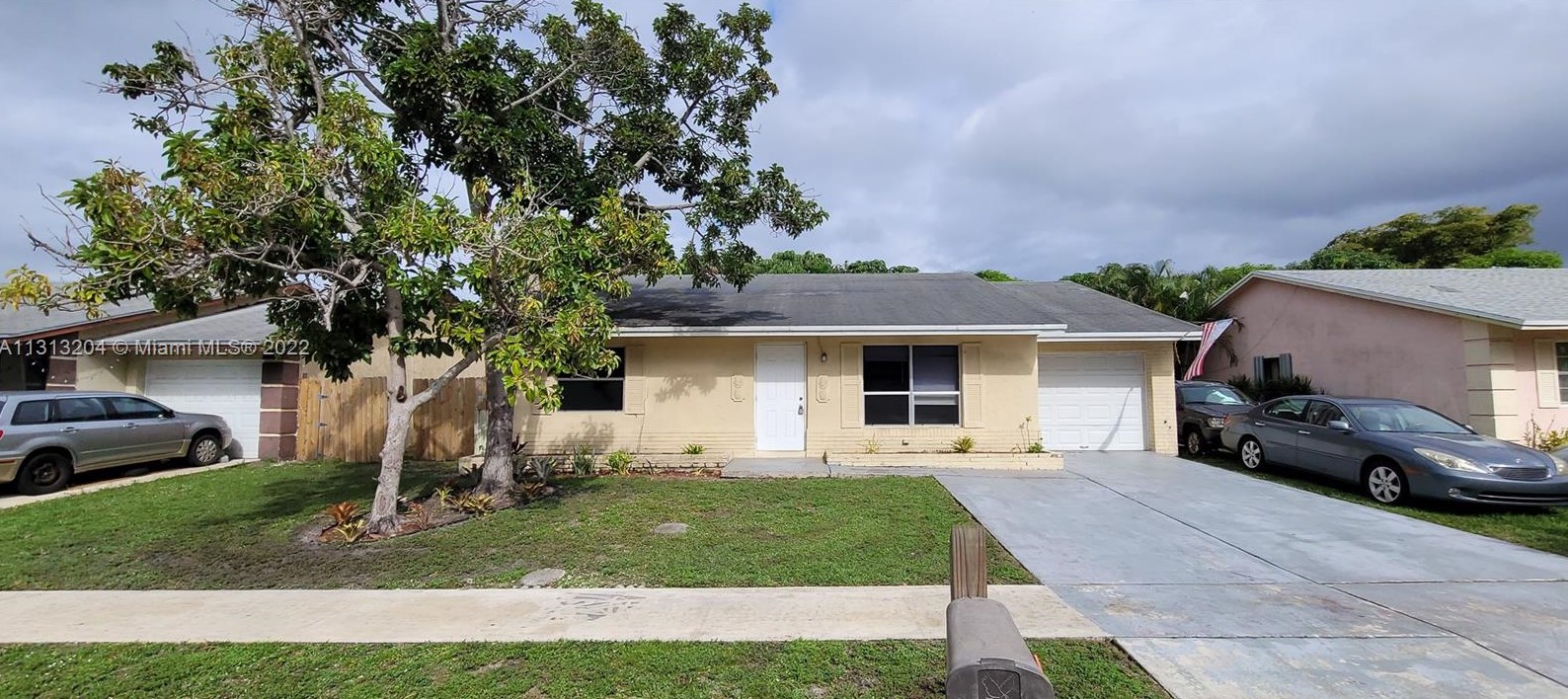 6150 E Wauconda Way E, Lake Worth, FL 33463