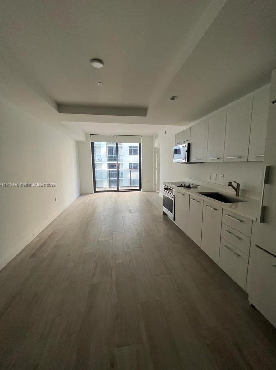 55 Sw 9th St #2109, Miami, FL 33130