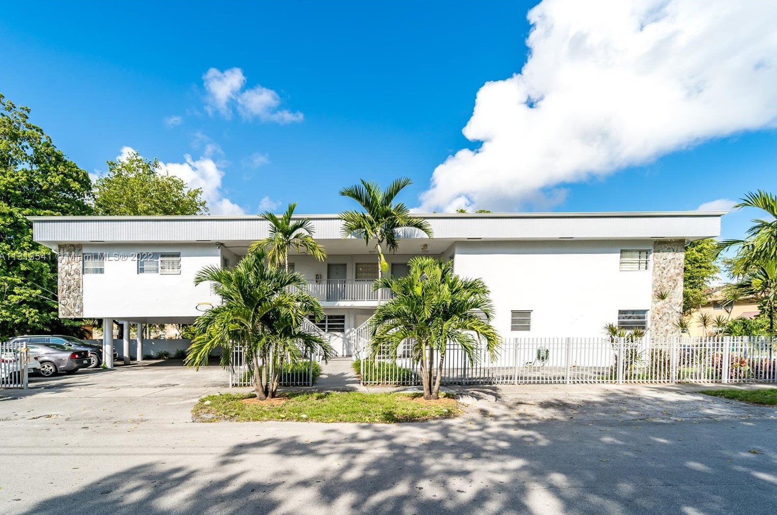 13880 Ne 20th Pl #4, Miami, FL 33181