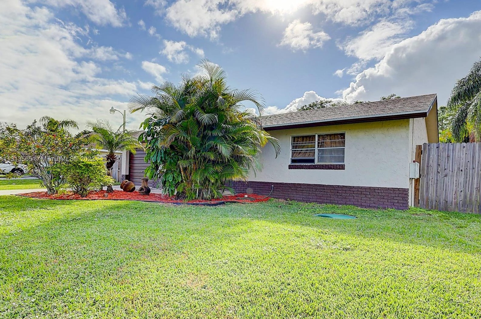 352 Sw Butler Ave, Fort Pierce, FL 34983