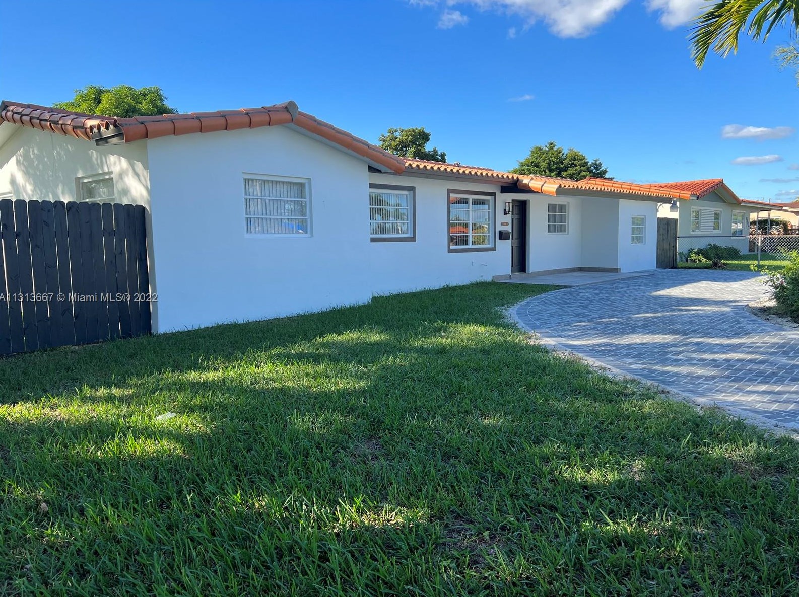 3044 Sw 92nd Ct, Miami, FL 33165