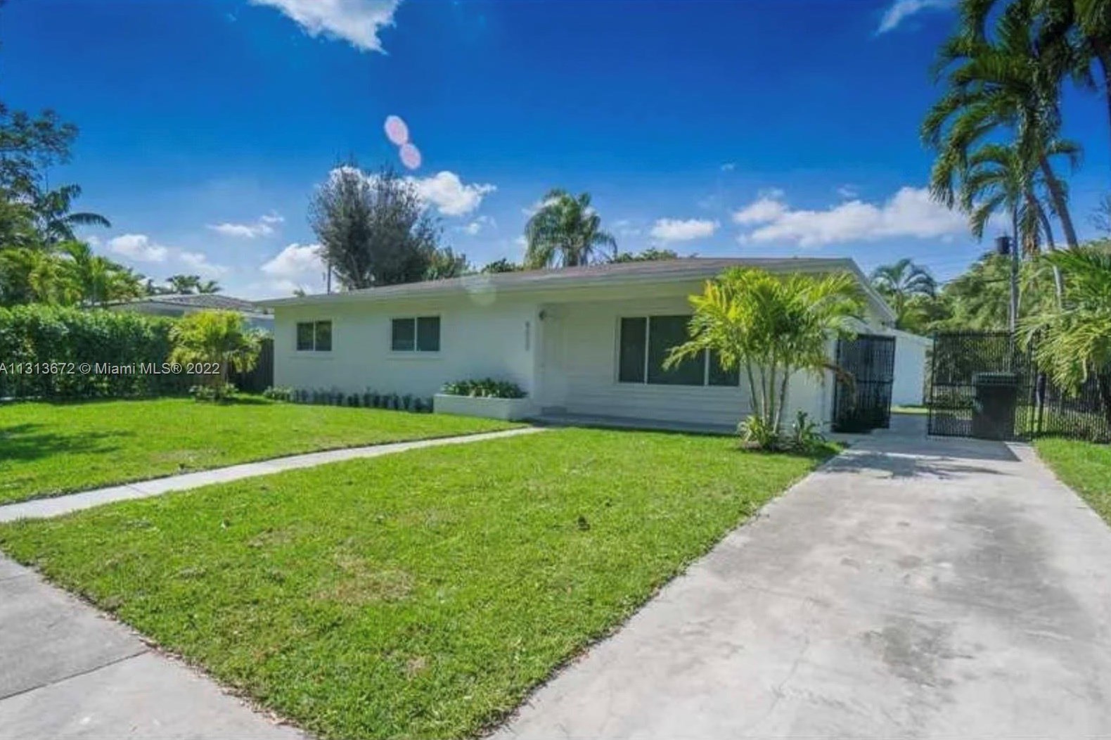 8030 Sw 62nd Ct, Miami, FL 33143