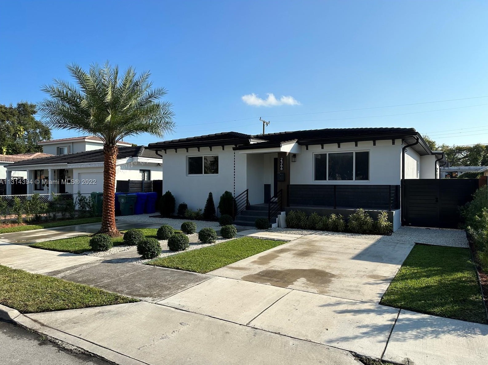 2366 21st Ter, Miami, FL 33142-7274