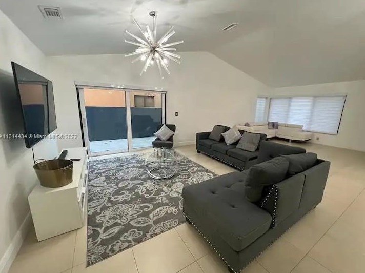 440 133rd Ct Sw, Miami, FL 33184