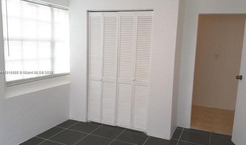 12145 2nd Ave, Miami, FL 33161-5313
