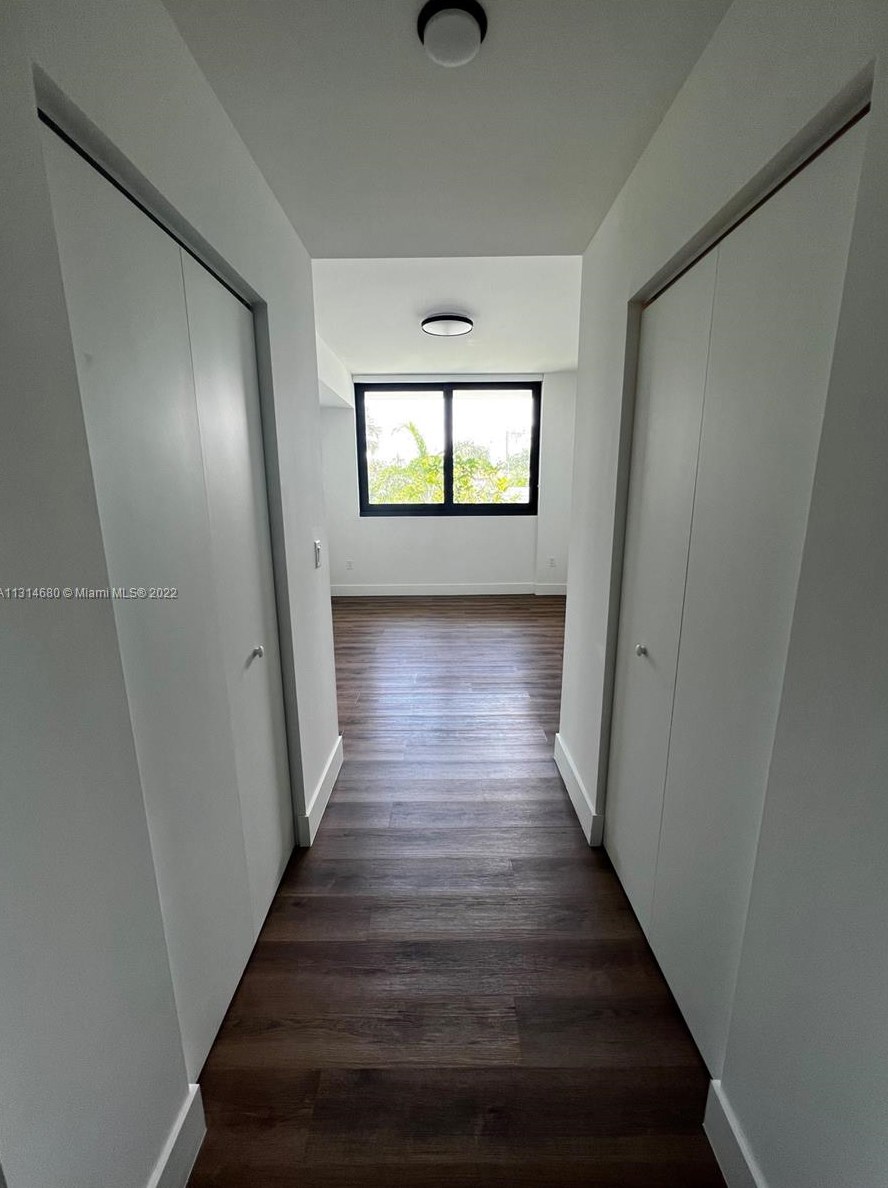 7435 Sw 61st Ave #202, Miami, FL 33143