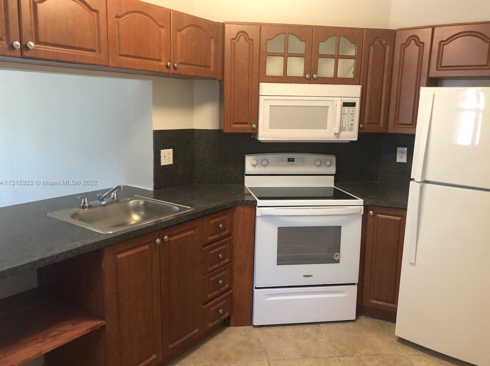 855 Ne 209th St #104-34, Miami, FL