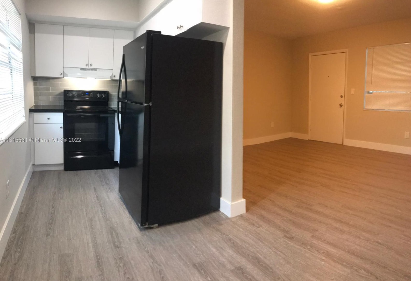 17031 Ne 21st Ave #15, Miami, FL