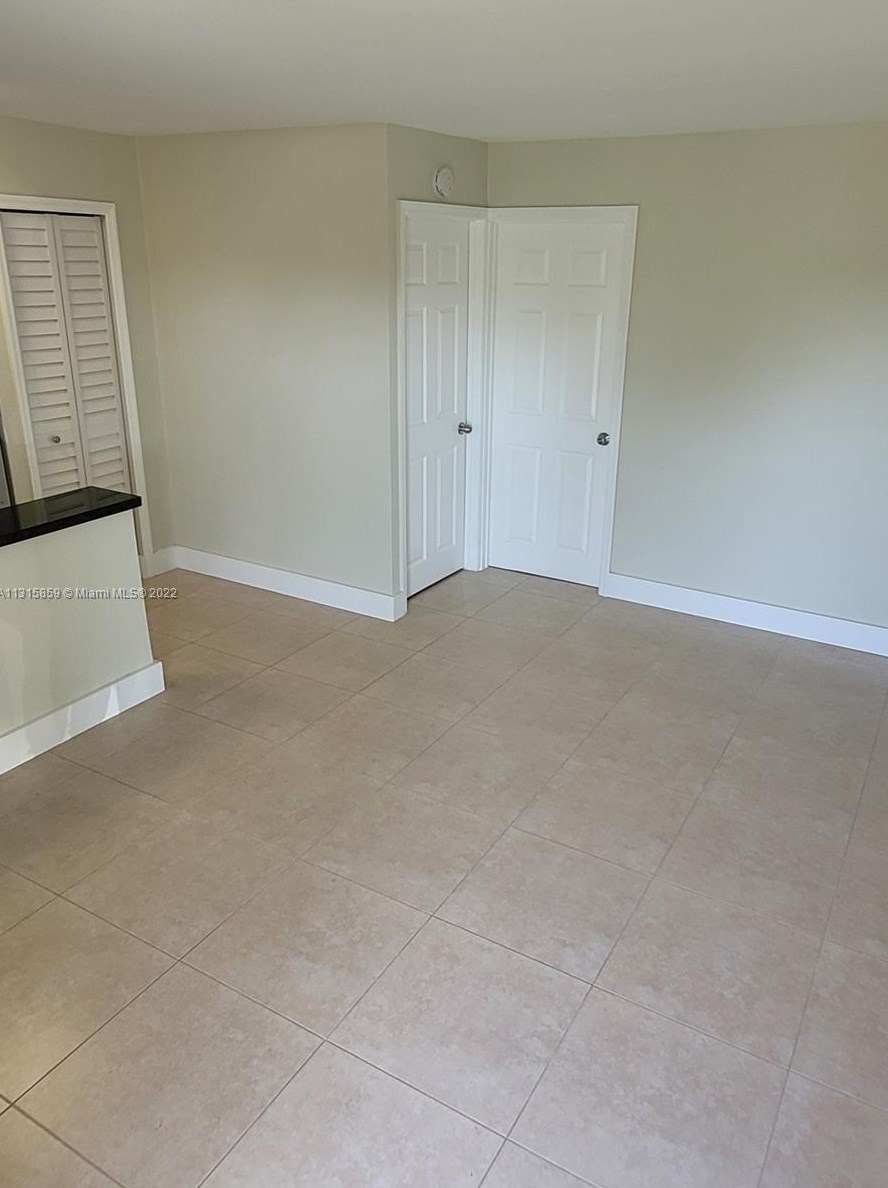 9375 Sw 40th Ter #101, Miami, FL 33165