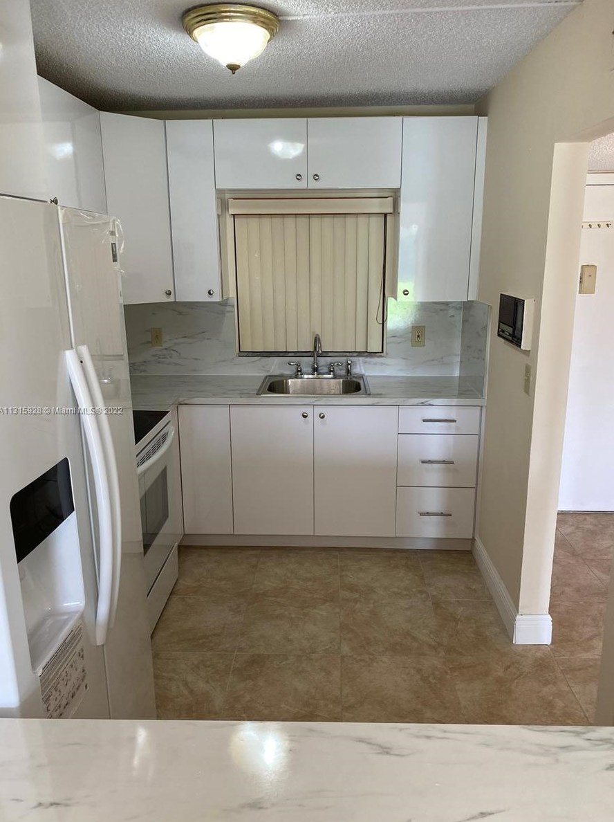 6565 W 26th Dr #103-34, Hialeah, FL