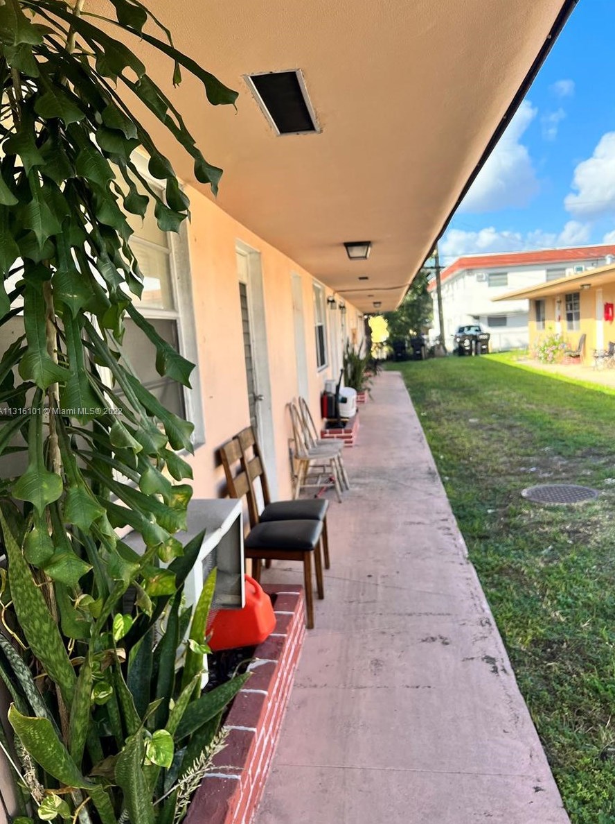 16120 Ne 19th Ct Apt 3, Miami, FL 33162