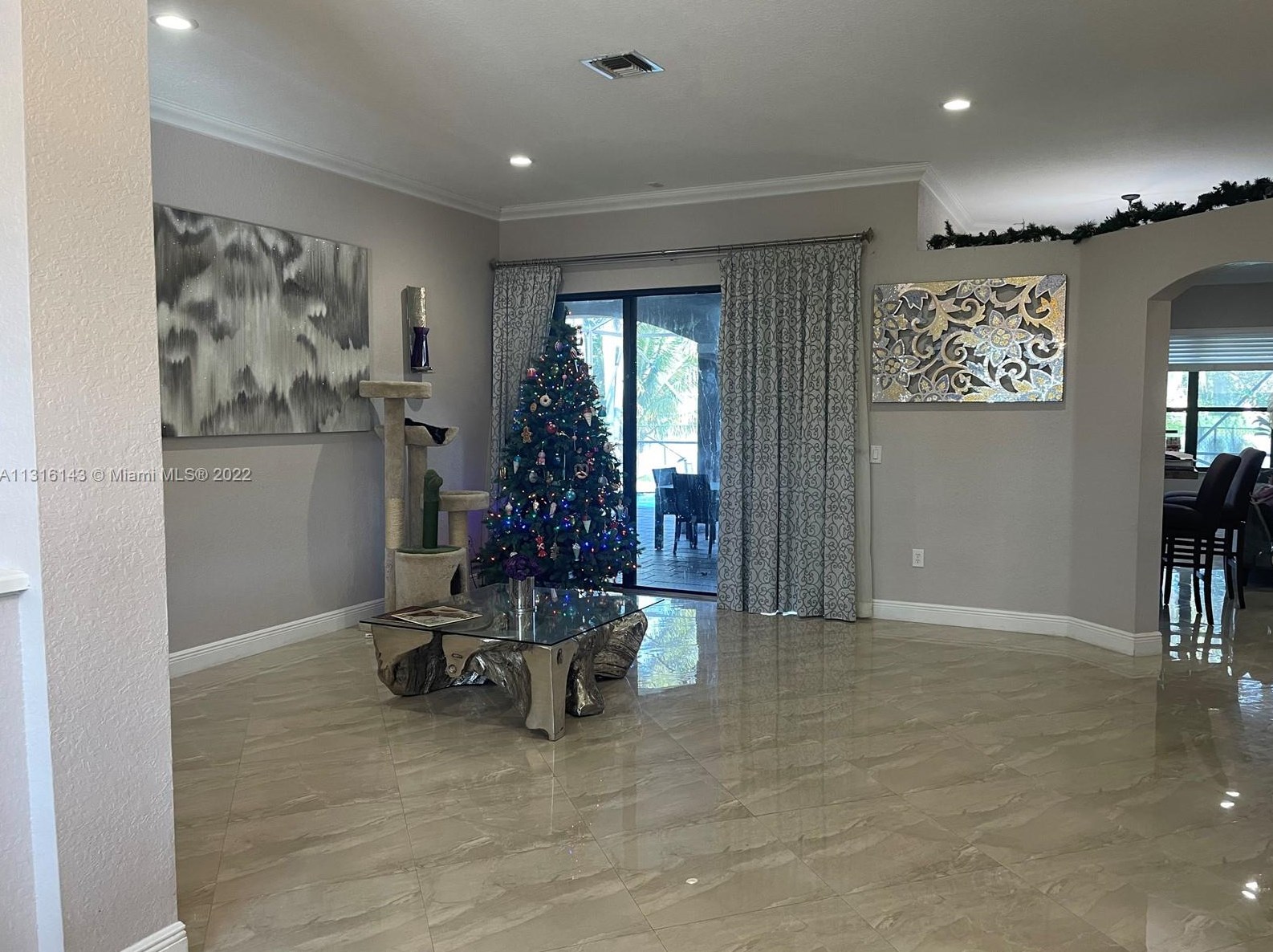 1047 Sw 159th Way #1047, Hollywood, FL 33027