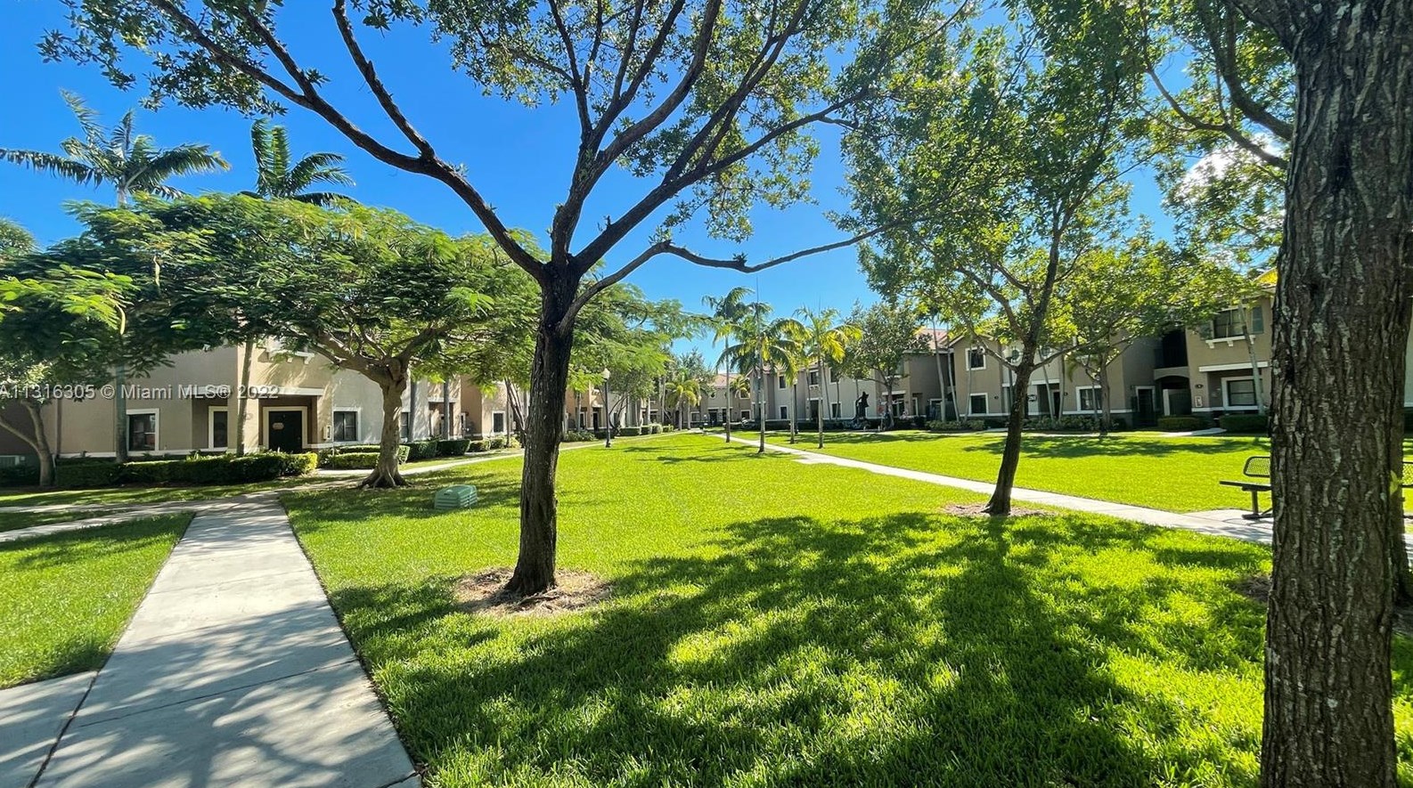 22811 Sw 88th Pl #3-22, Miami, FL