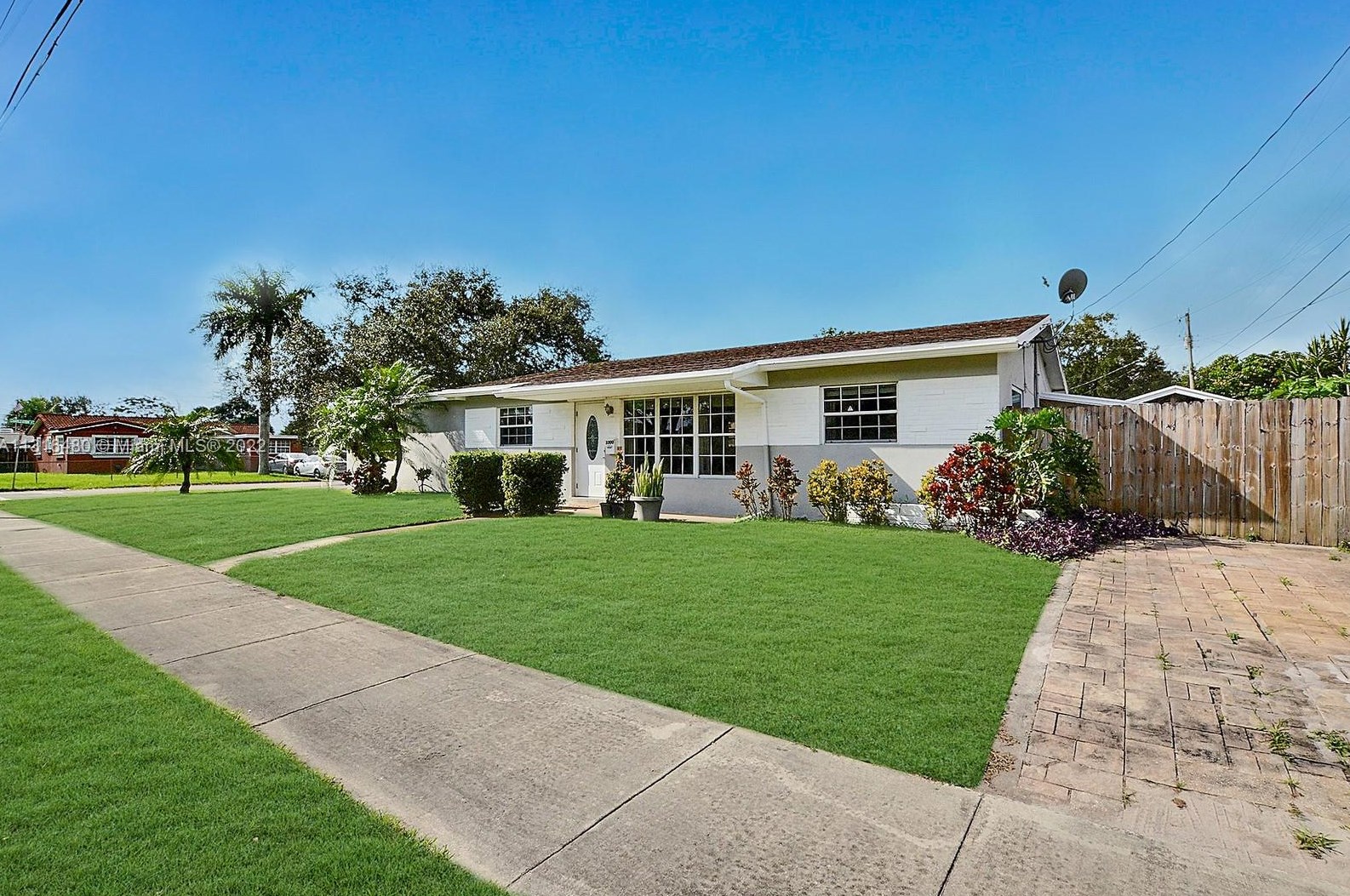 3300 N 67th Ave #., Hollywood, FL 33024