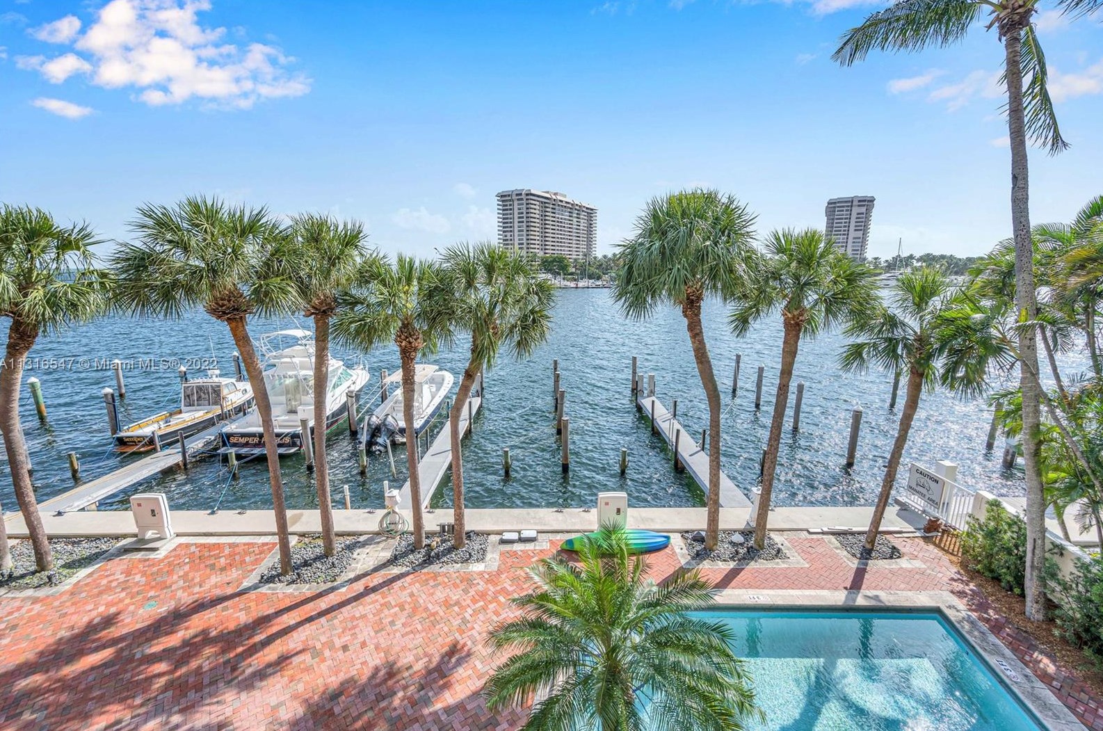 1700 S Bayshore Ln #3b, Miami, FL