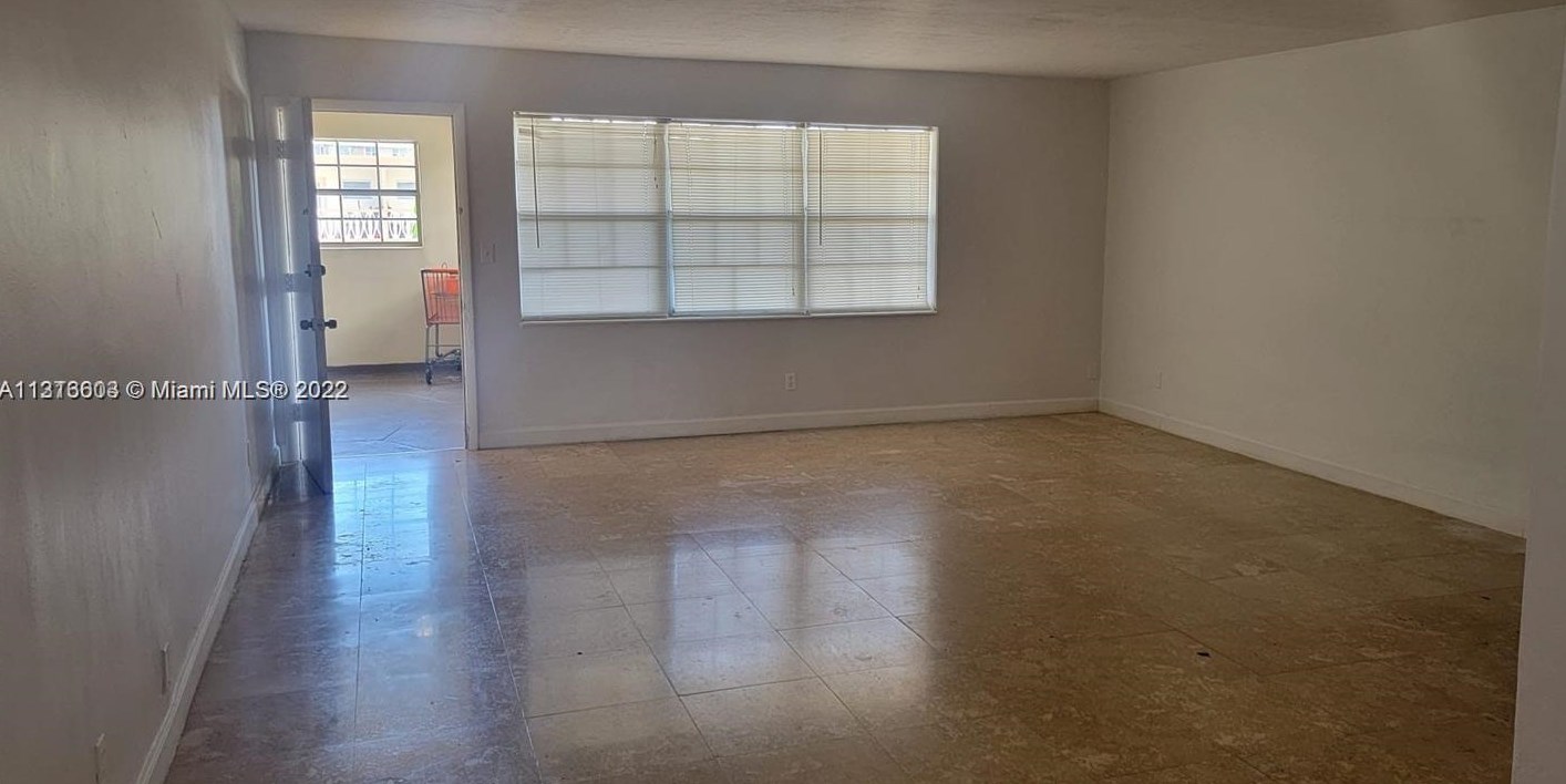1855 Ne 121st St #27, Miami, FL 33181