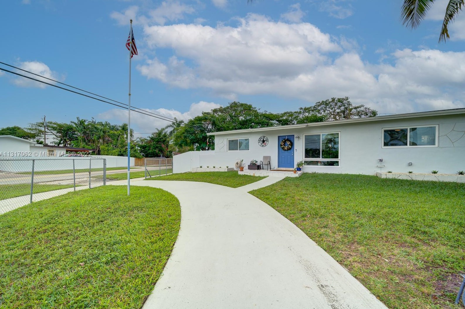 12000 186th St, Miami, FL 33177-3229