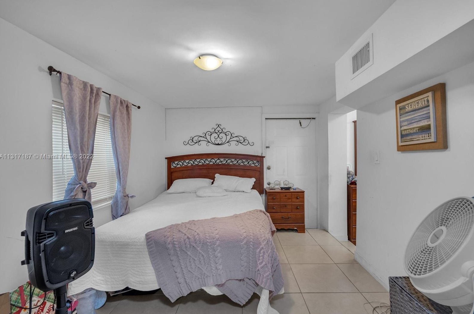 621 Glenn Pkwy, Hollywood FL 33021-5624 exterior