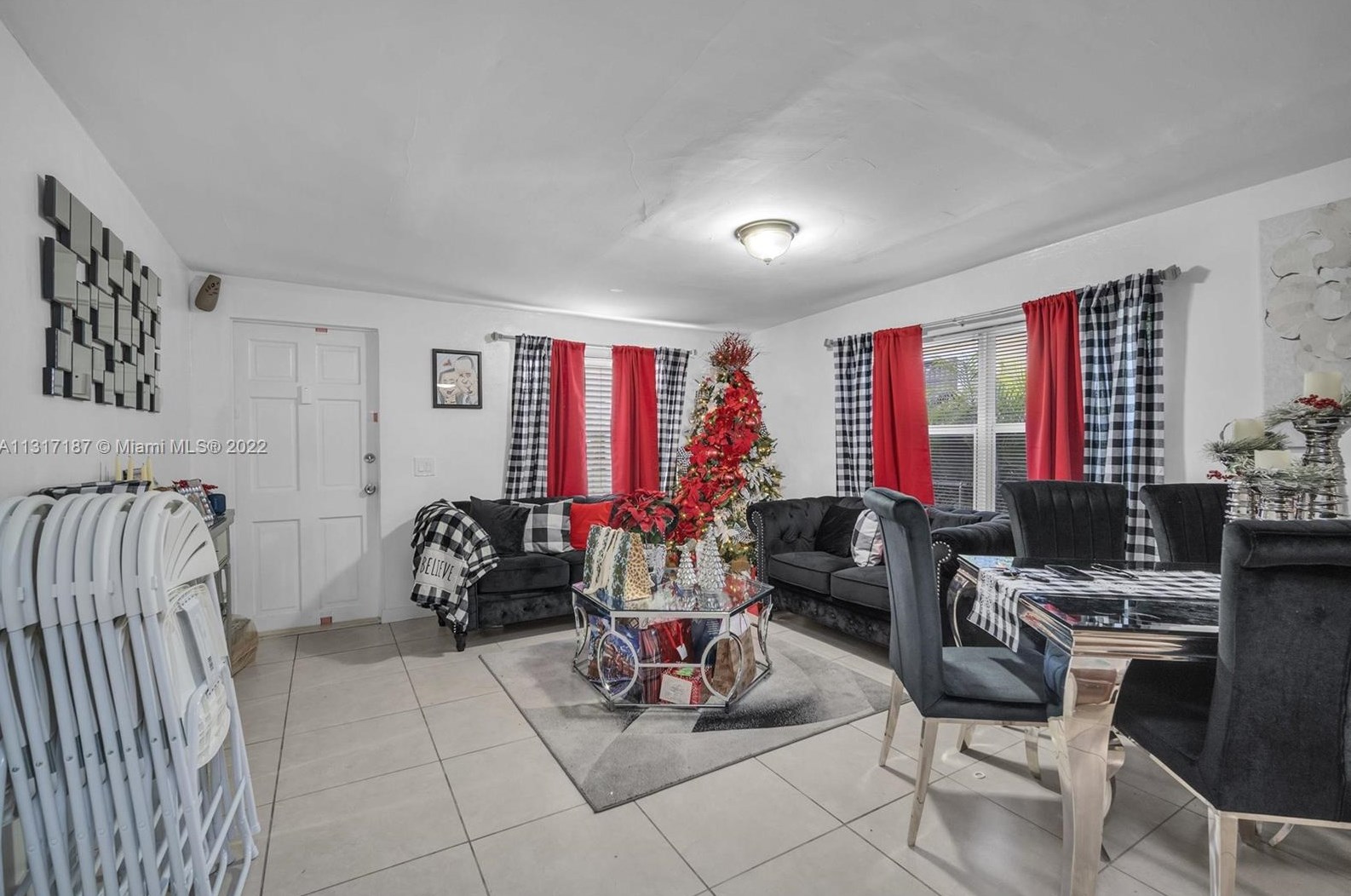 621 Glenn Pkwy, Hollywood FL 33021-5624 exterior