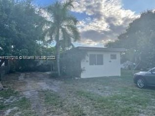 262 Sw 9th St #2, Dania Beach, FL 33004