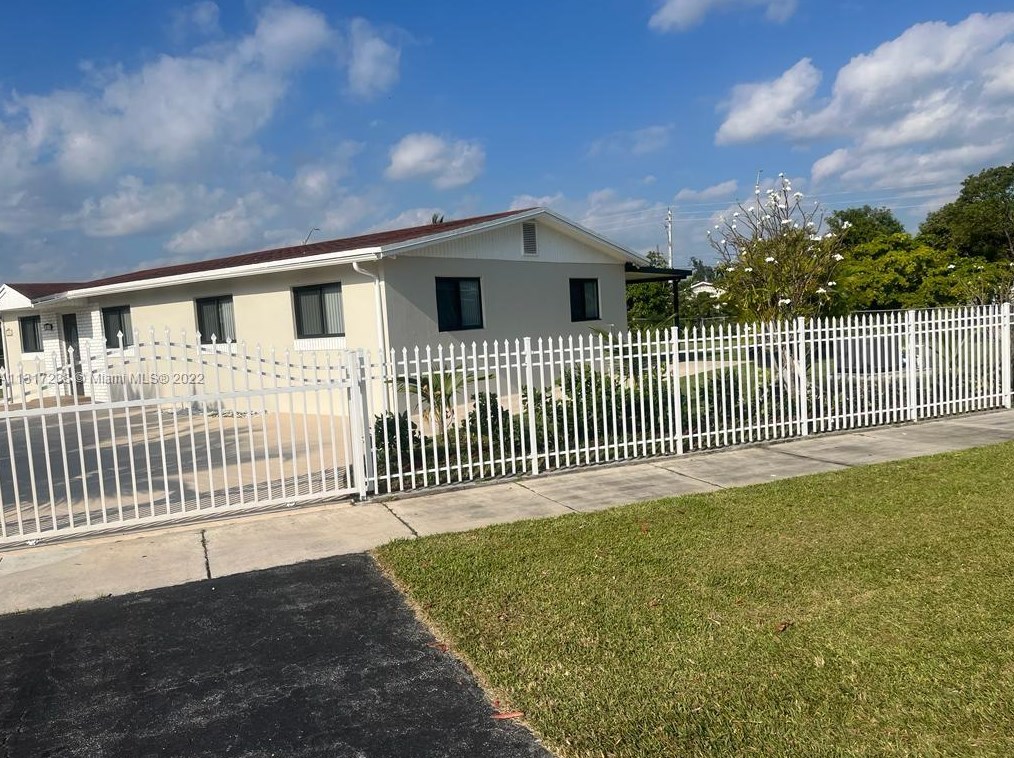 12201 Sw 198th St, Miami, FL 33177