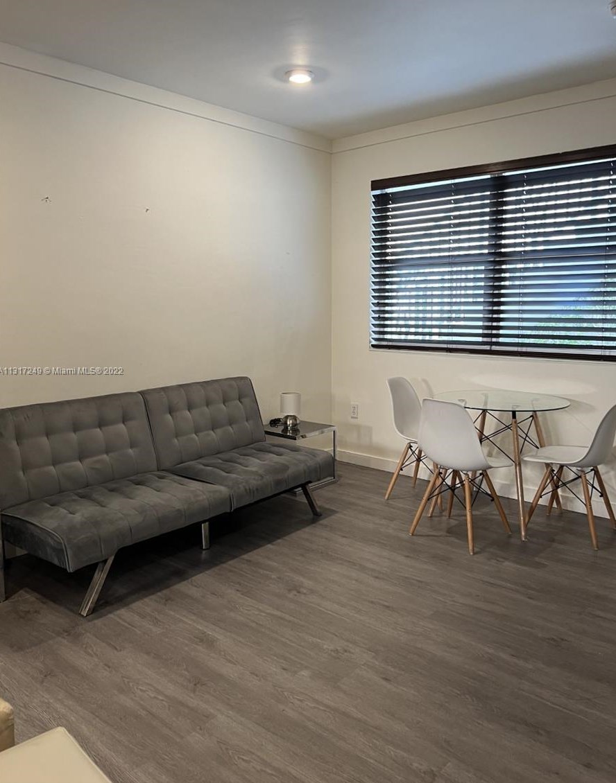 1545 Drexel Ave #402, Miami, FL 33139