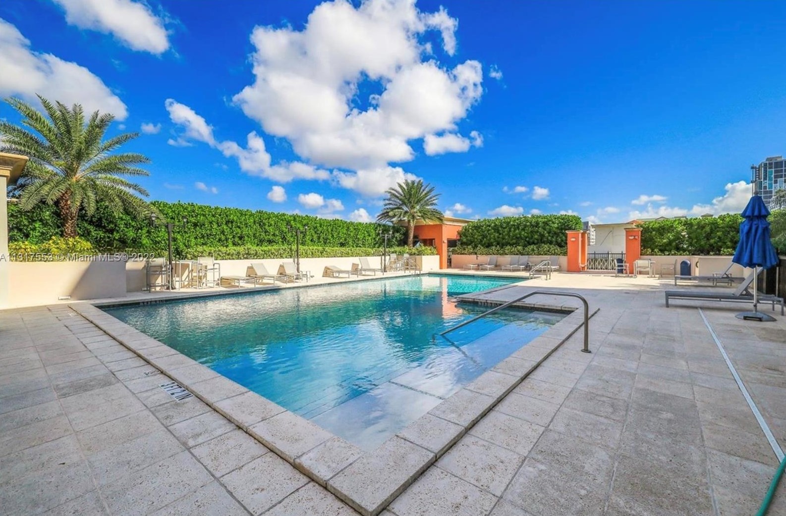 4100 Salzedo St Apt 902, Miami, FL 33146