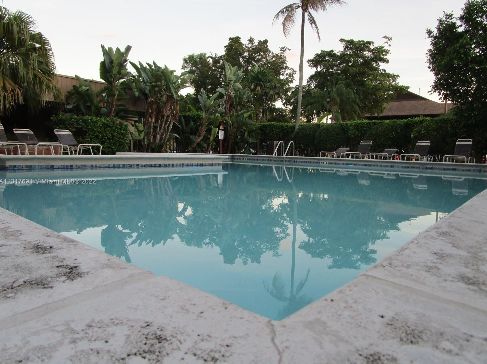 10431 N Kendall Dr #d206, Miami, FL 33176