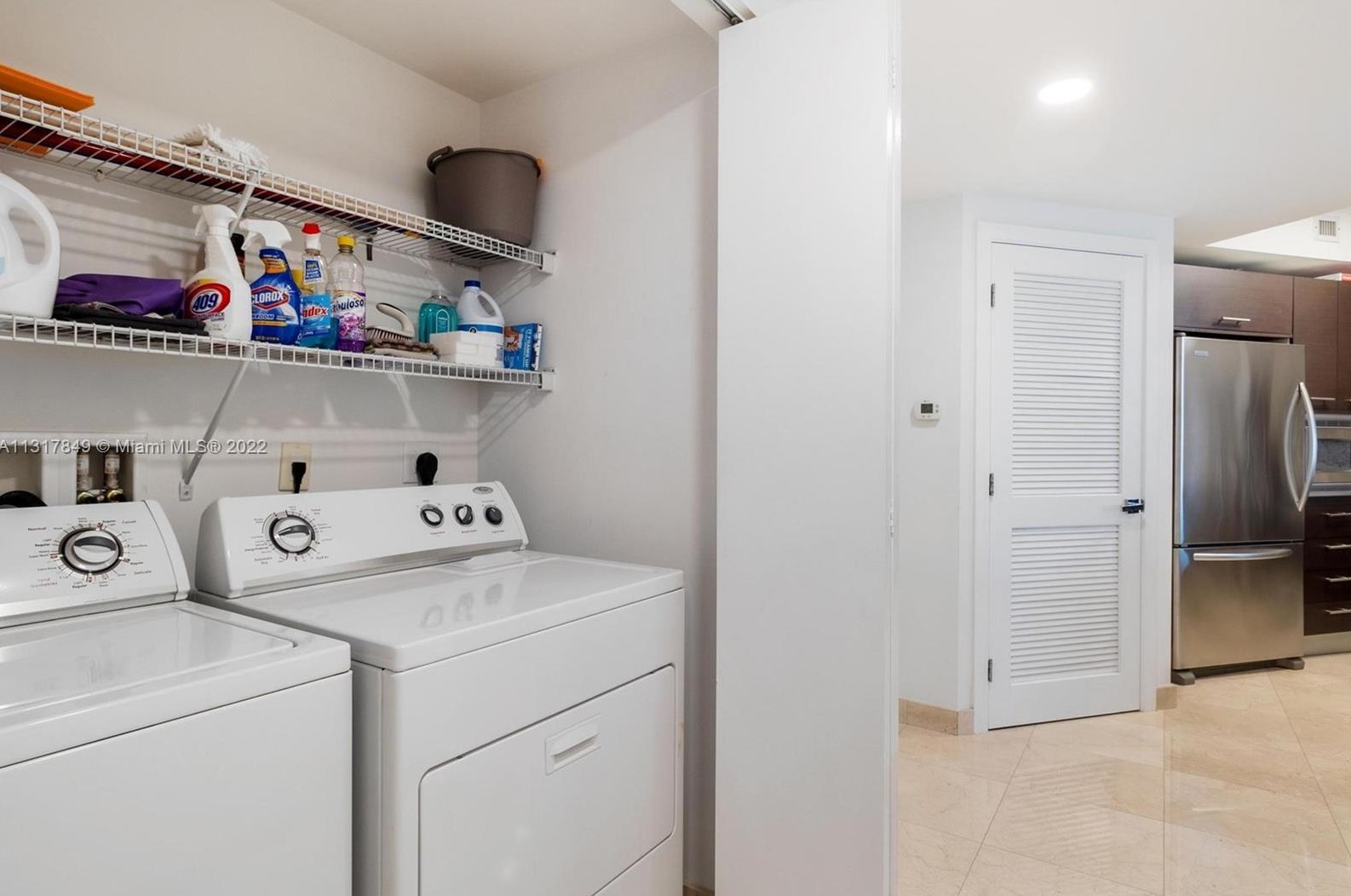 150 Sunny Isles Blvd, Miami FL 33160-4391 exterior