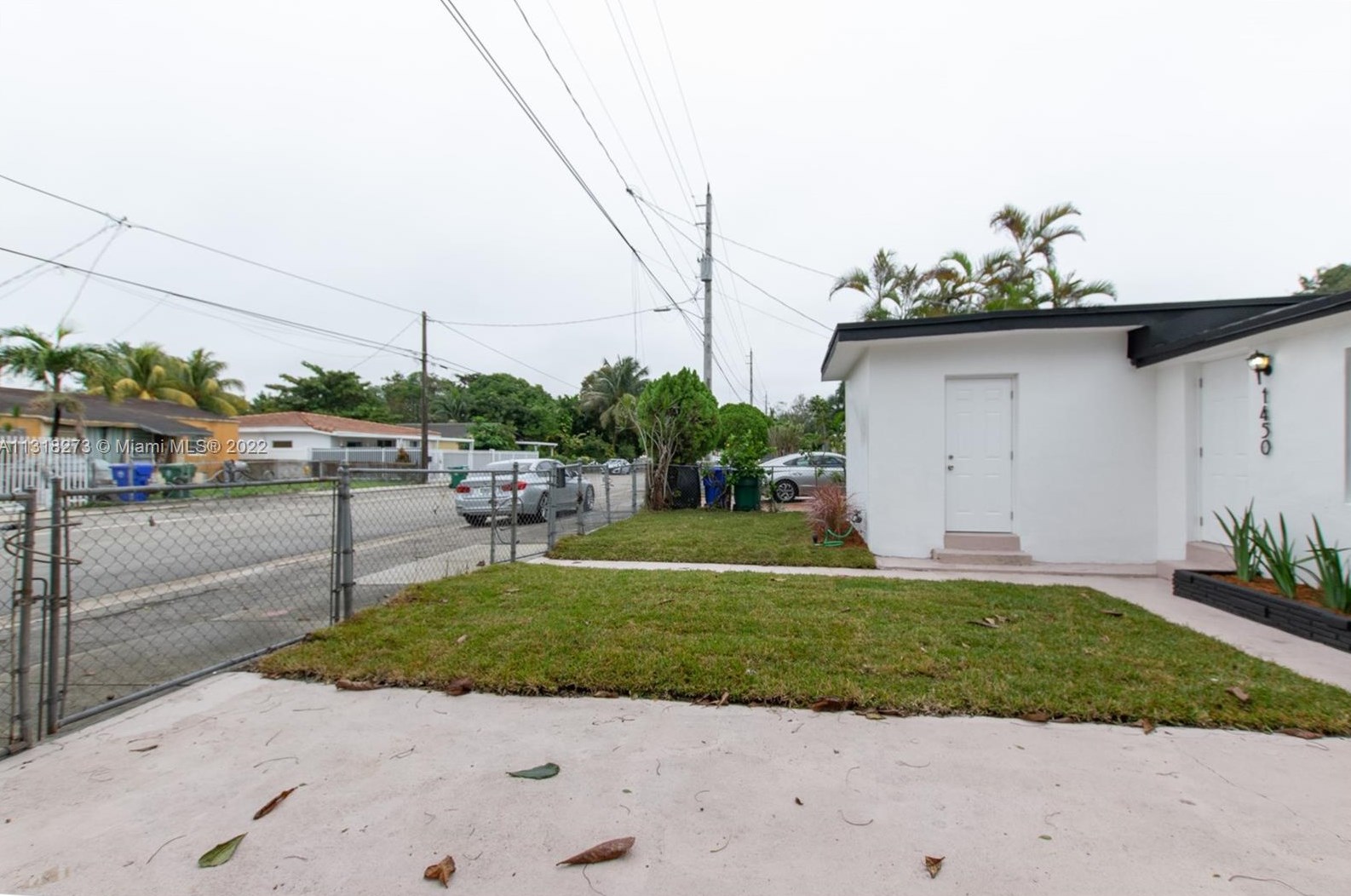 1450 56th St, Miami FL  33142-3144 exterior