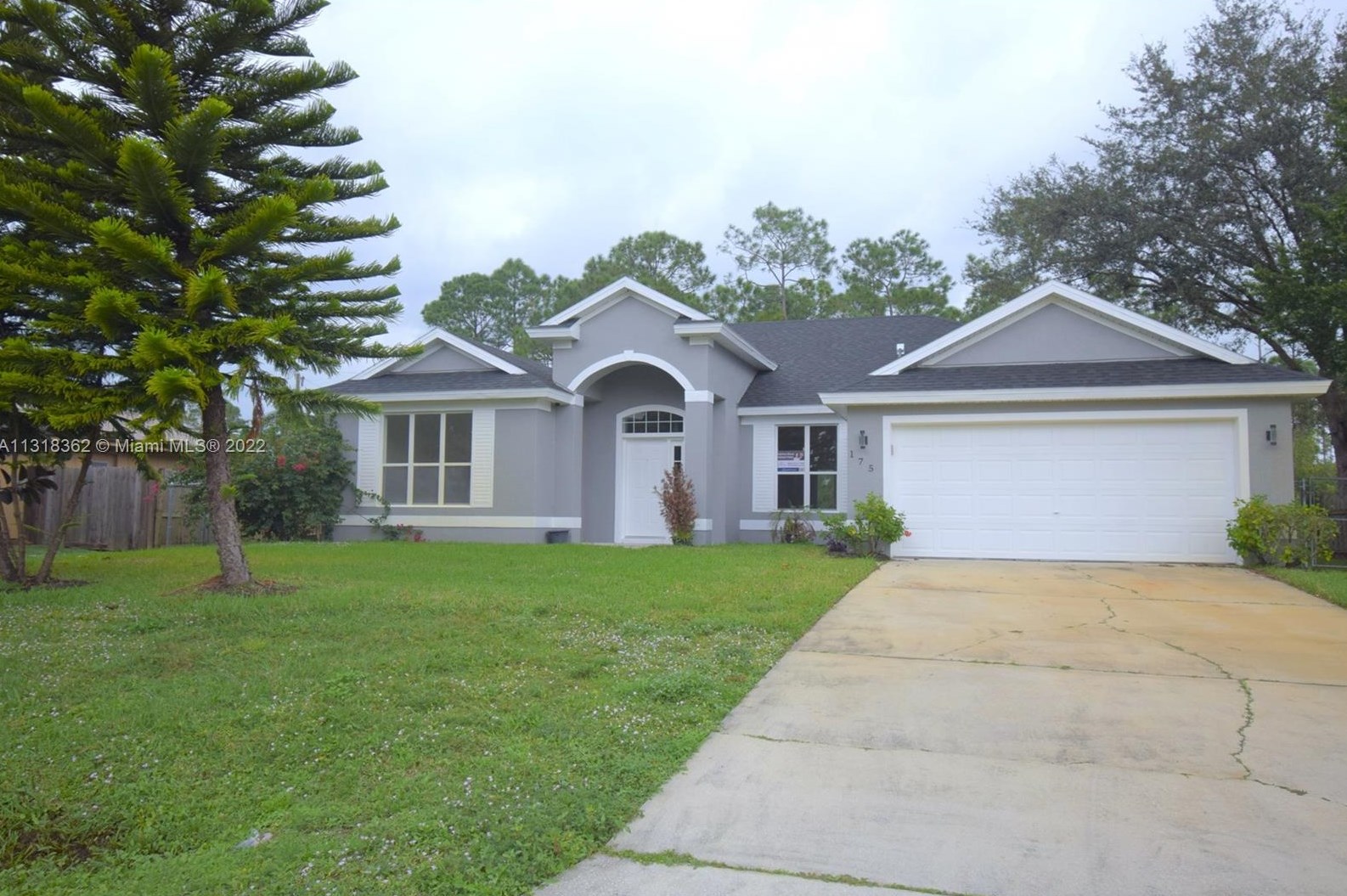 175 Brantley St, Melbourne, FL 32909-4322