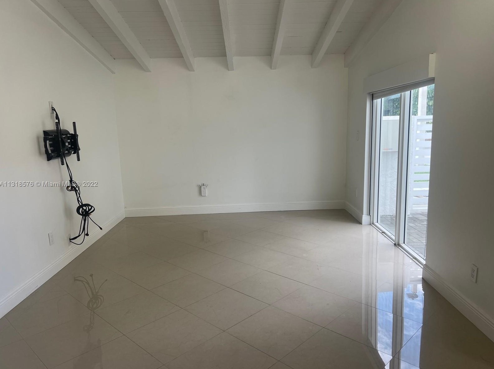 6955 Sw 110th Pl, Miami, FL 33173