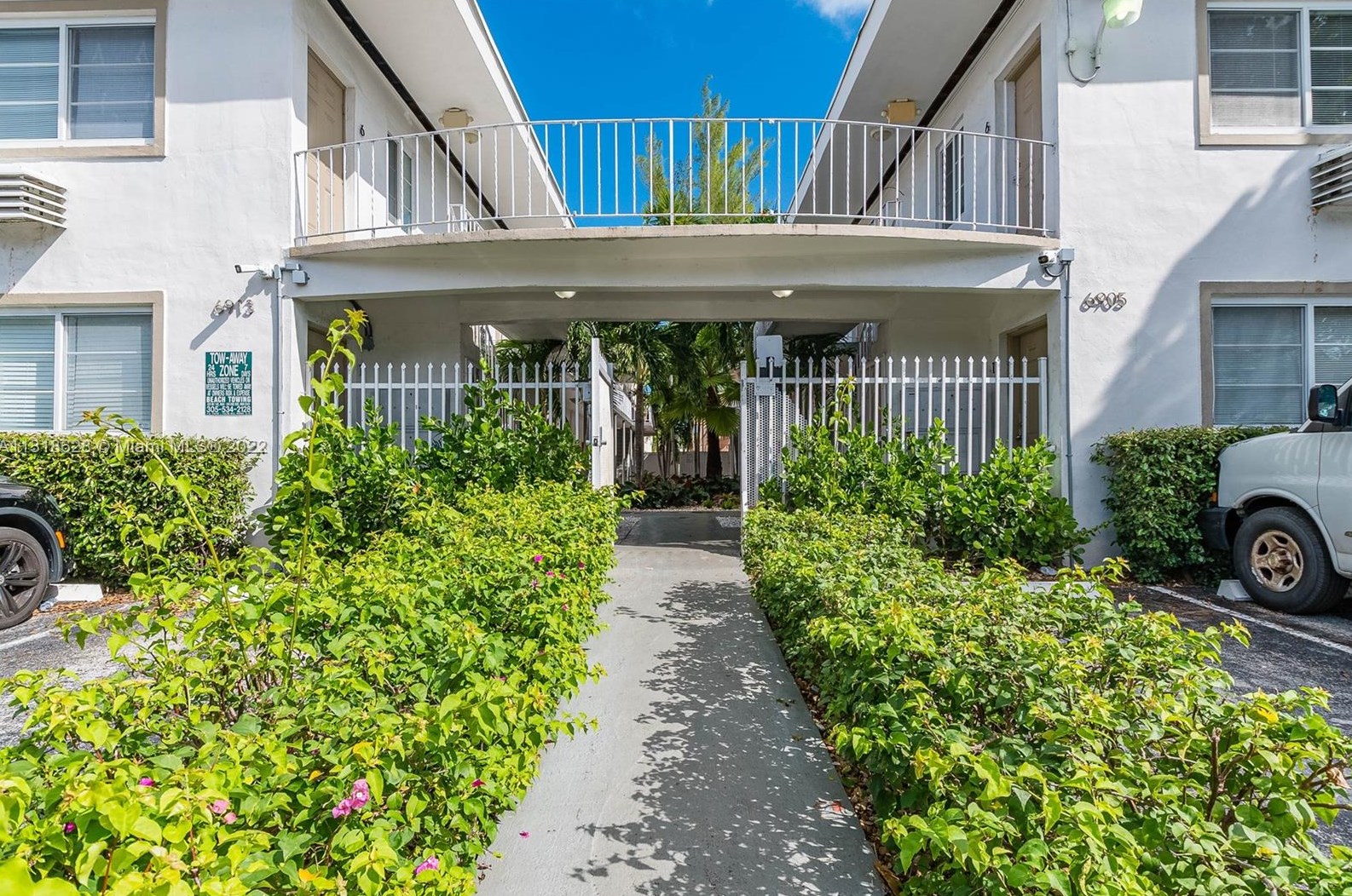 6905 Rue Vendome Apt 4, Miami, FL 33141