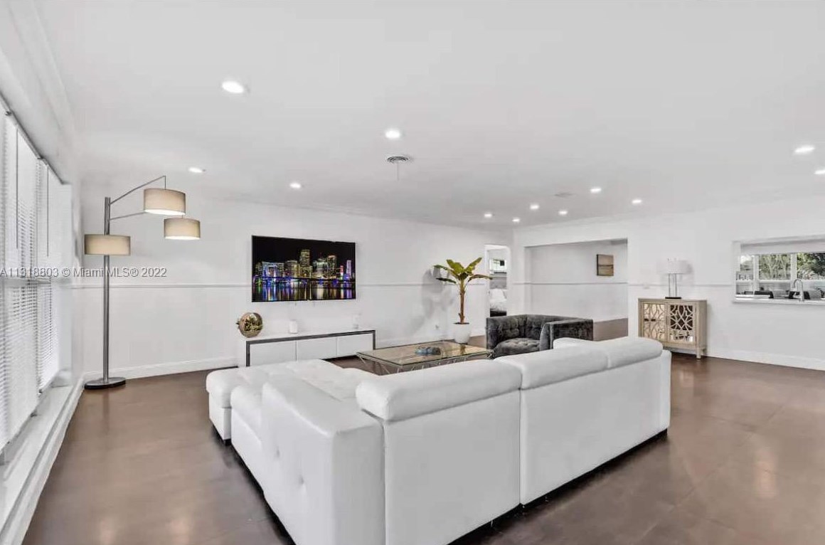 4721 W Park Rd #1, Hollywood, FL 33021
