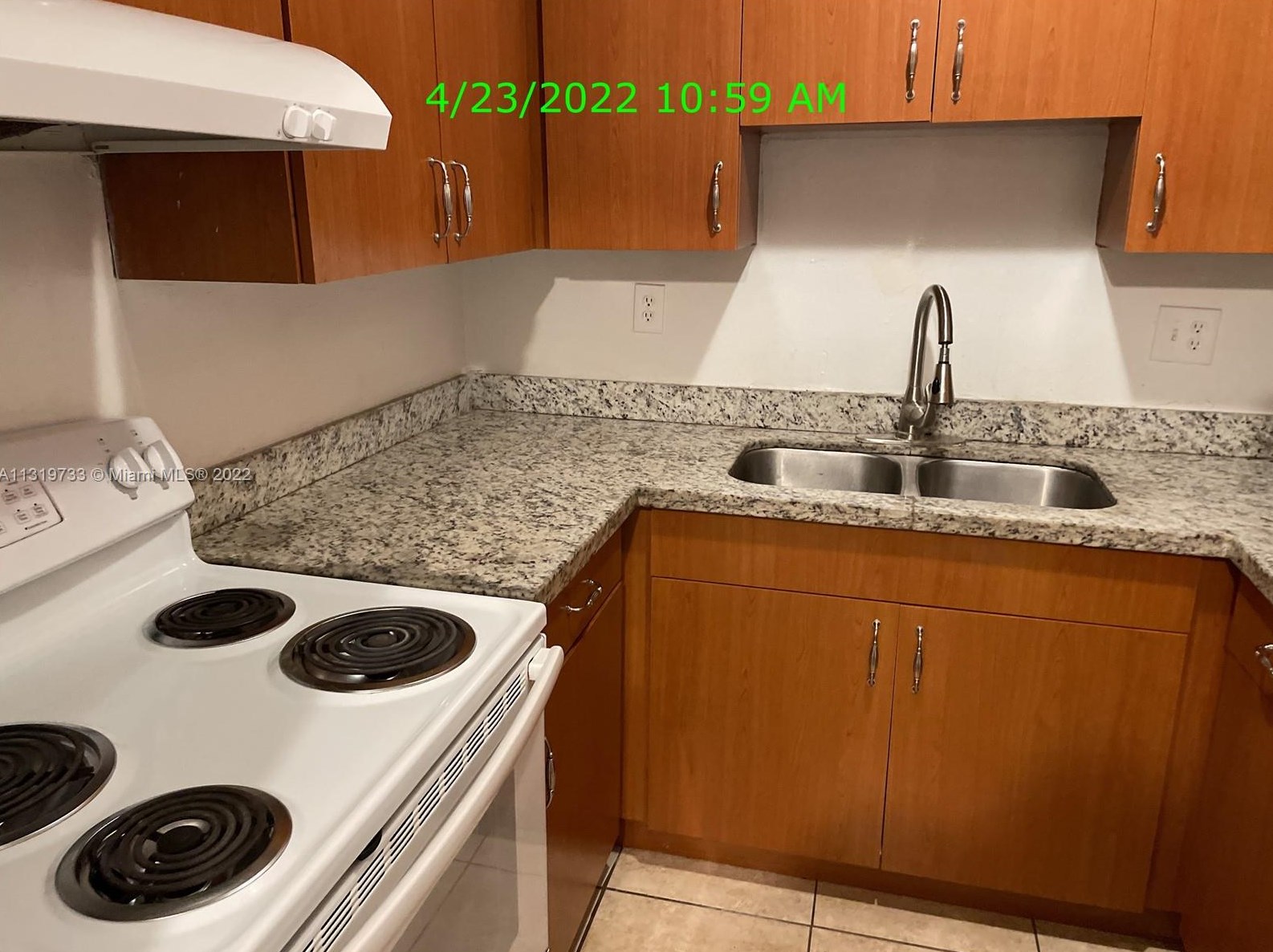 1885 W 56th St #109, Hialeah, FL 33012