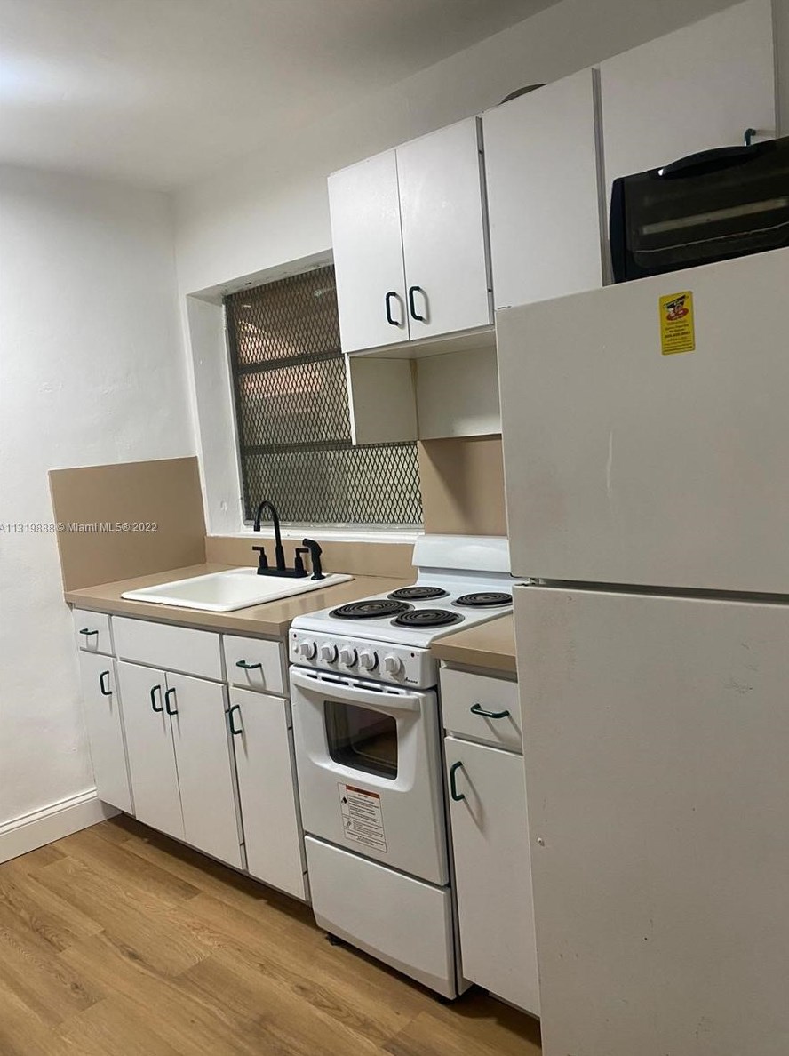 1144 Nw 31st St #2, Miami, FL 33127