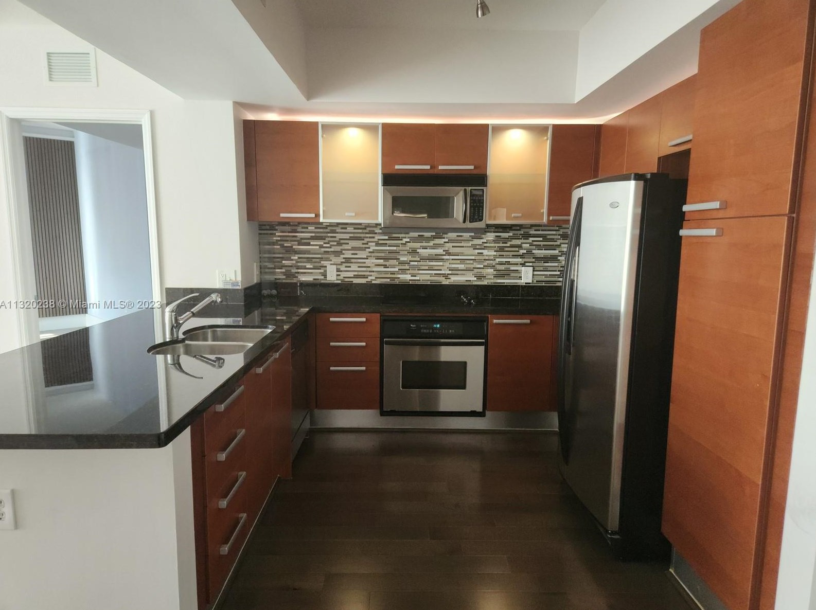 2030 S Douglas Rd #817, Miami, FL 33134