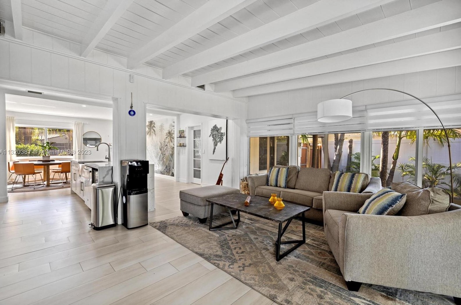 1601 110th St, Miami FL  33161-7414 exterior