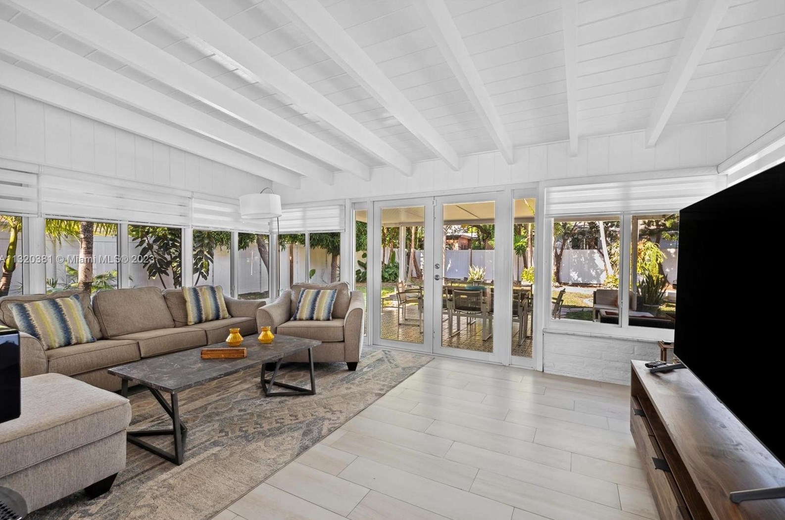 1601 110th St, Miami FL  33161-7414 exterior