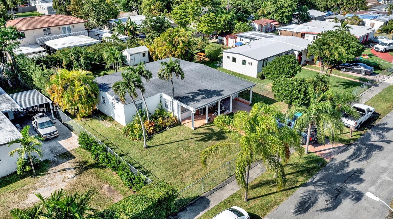 4630 97 Ct, Miami FL 33176-4908 exterior