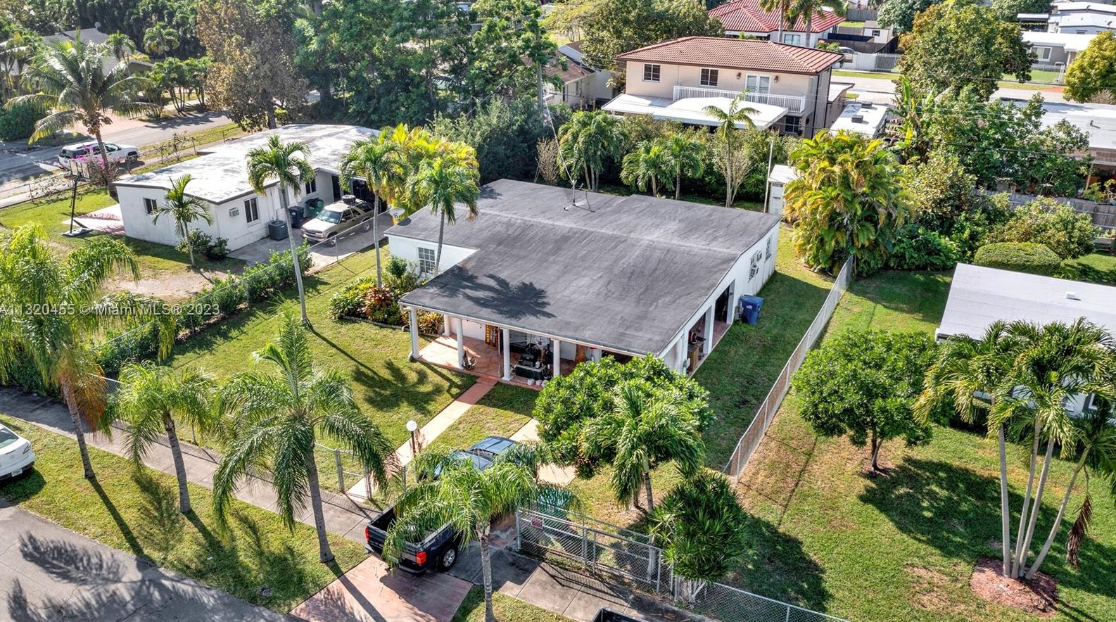 4630 97 Ct, Miami FL 33176-4908 exterior