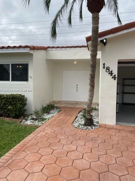 1844 Sw 94th Ct, Miami, FL 33165