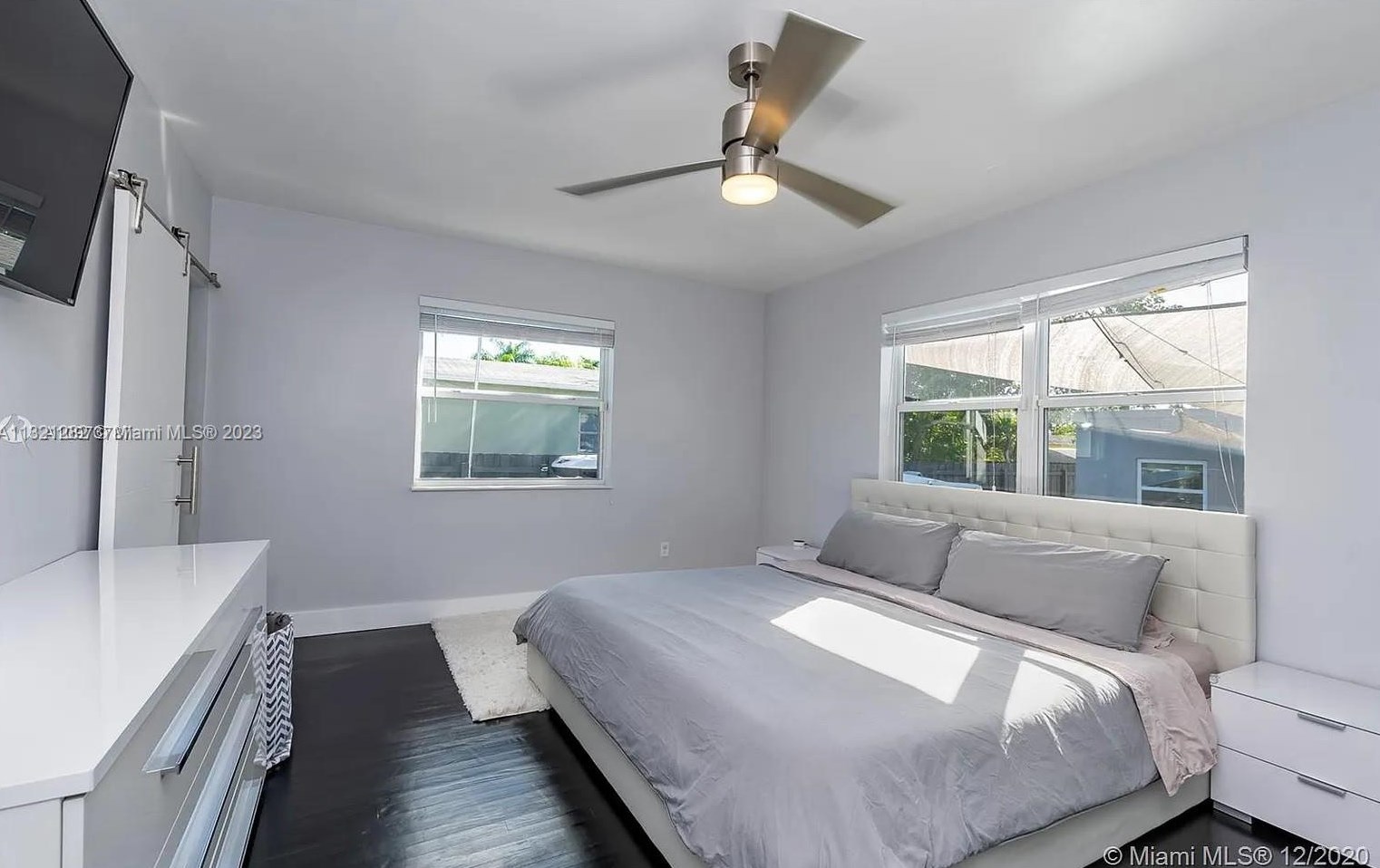 1644 Washington St, Hollywood FL  33020-6121 exterior