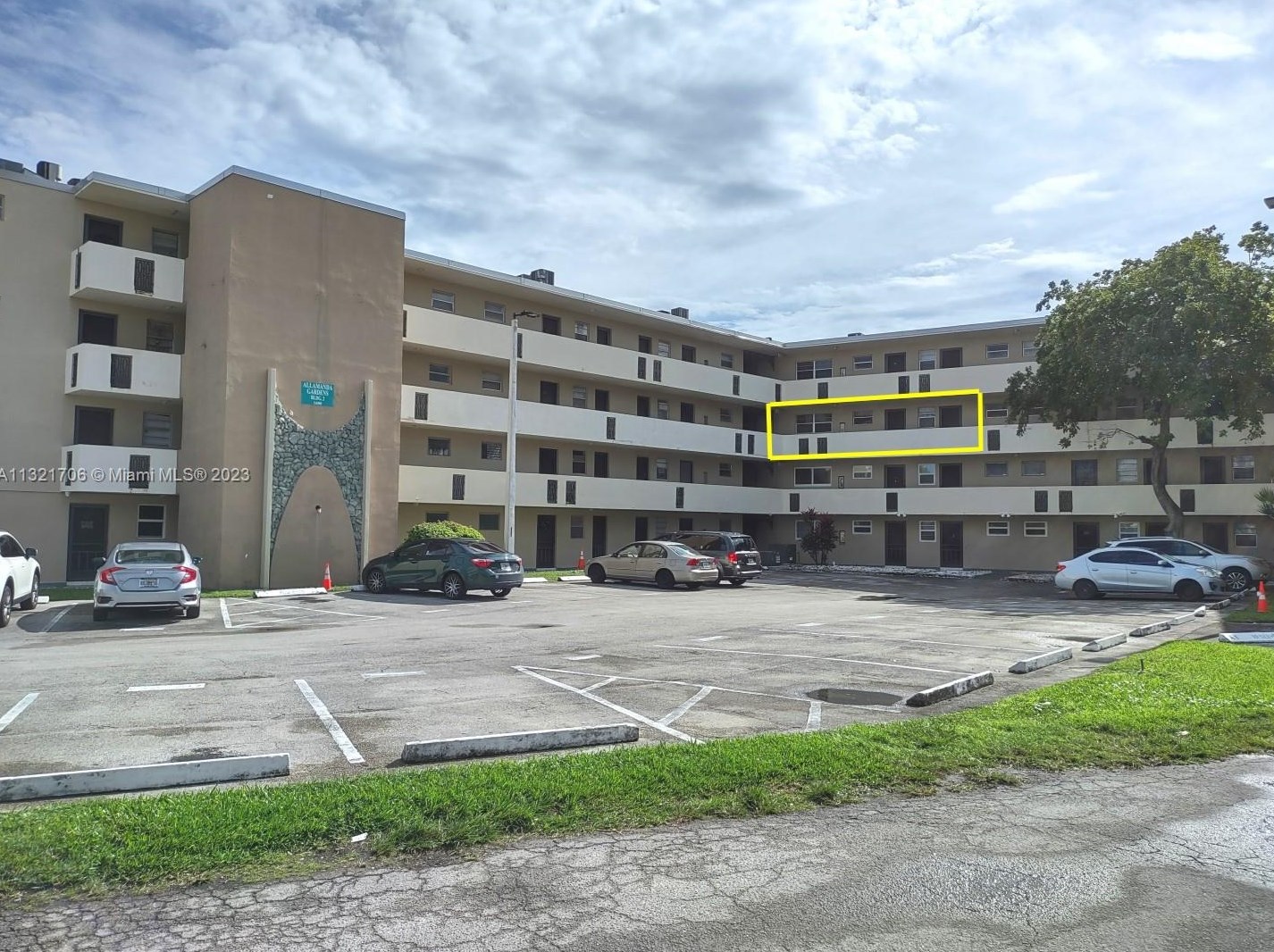 1680 Ne 191st St #309-2, Miami, FL 33179